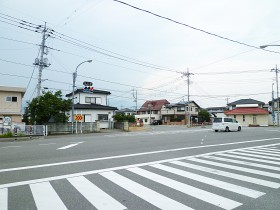 北側6.3ｍ道路に接しています。